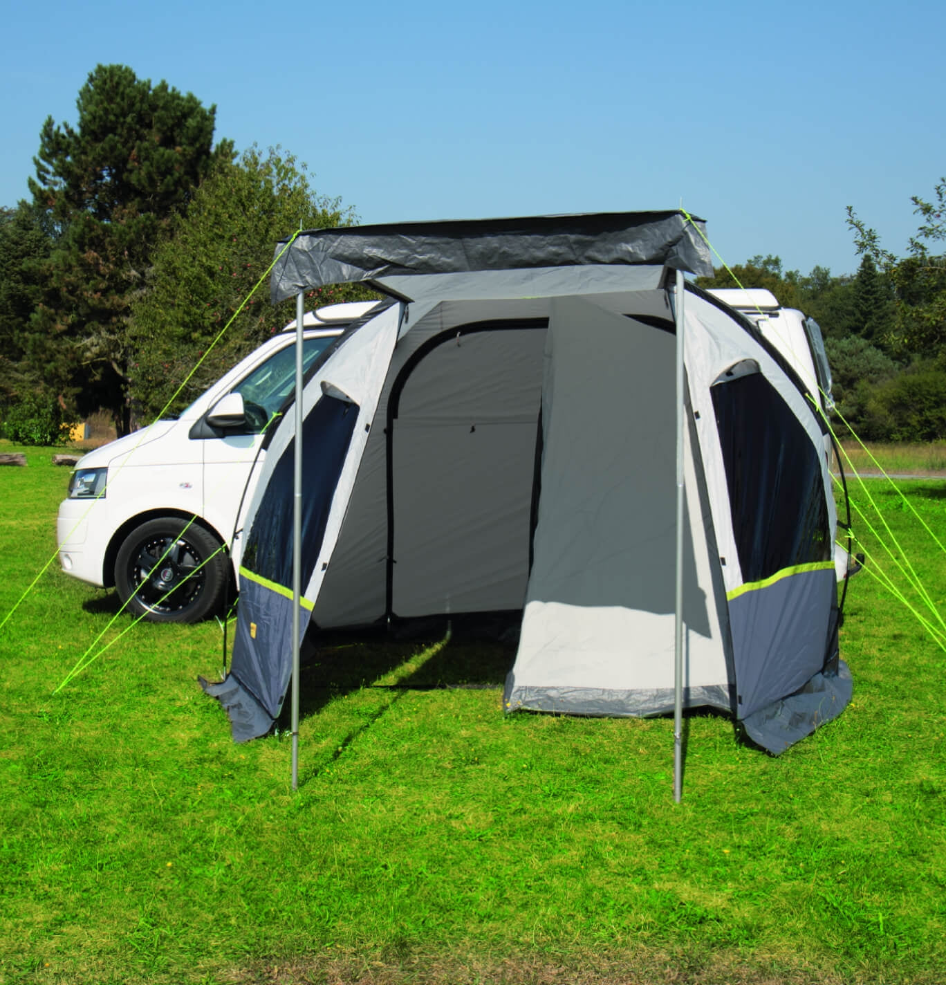 Reimo Tour Compact 2 Drive Away Awning, Inner Tent & Carpet Bundle Image