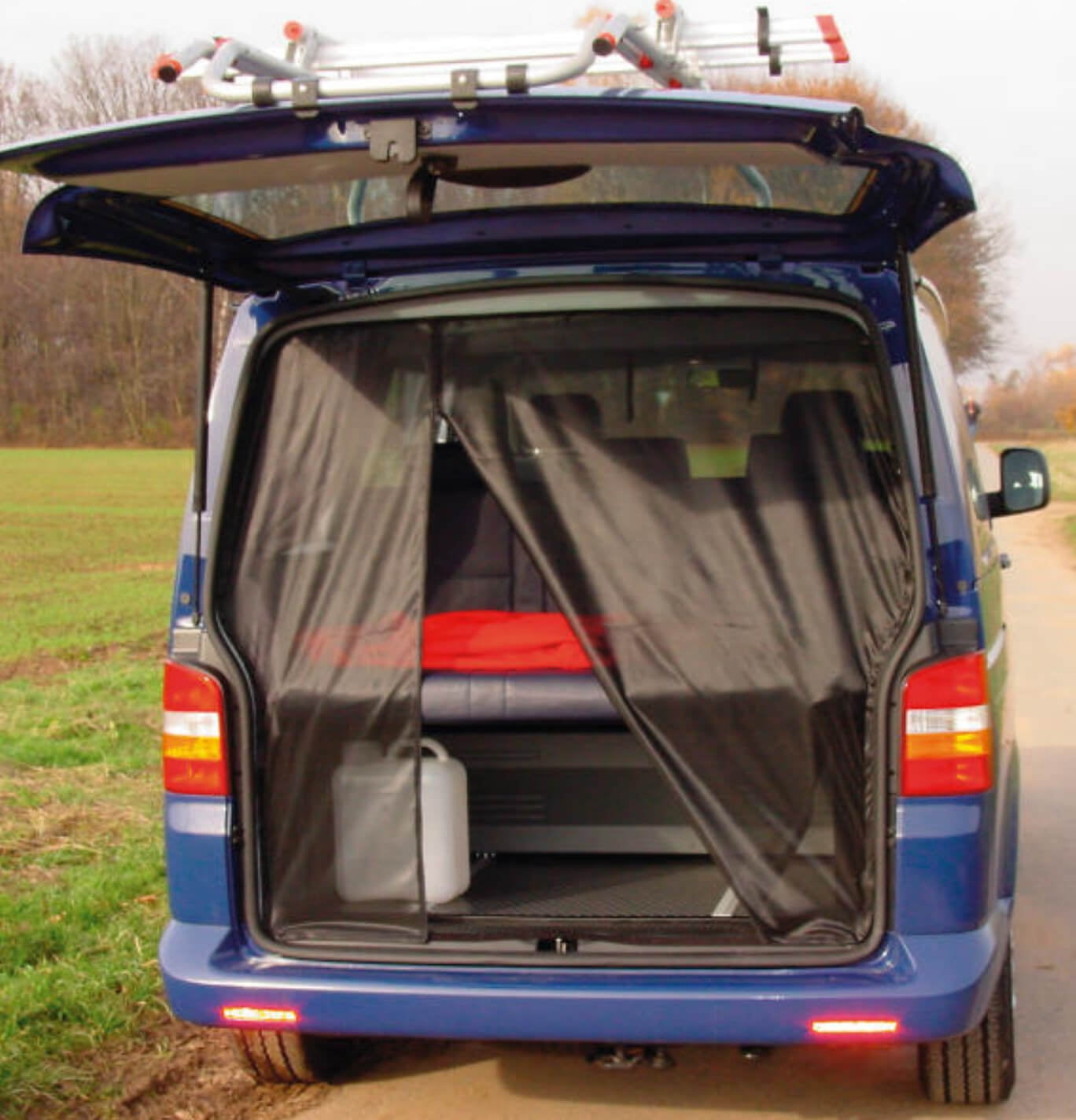 Reimo VW T5/T6 2003+ Tailgate Fly Sceen