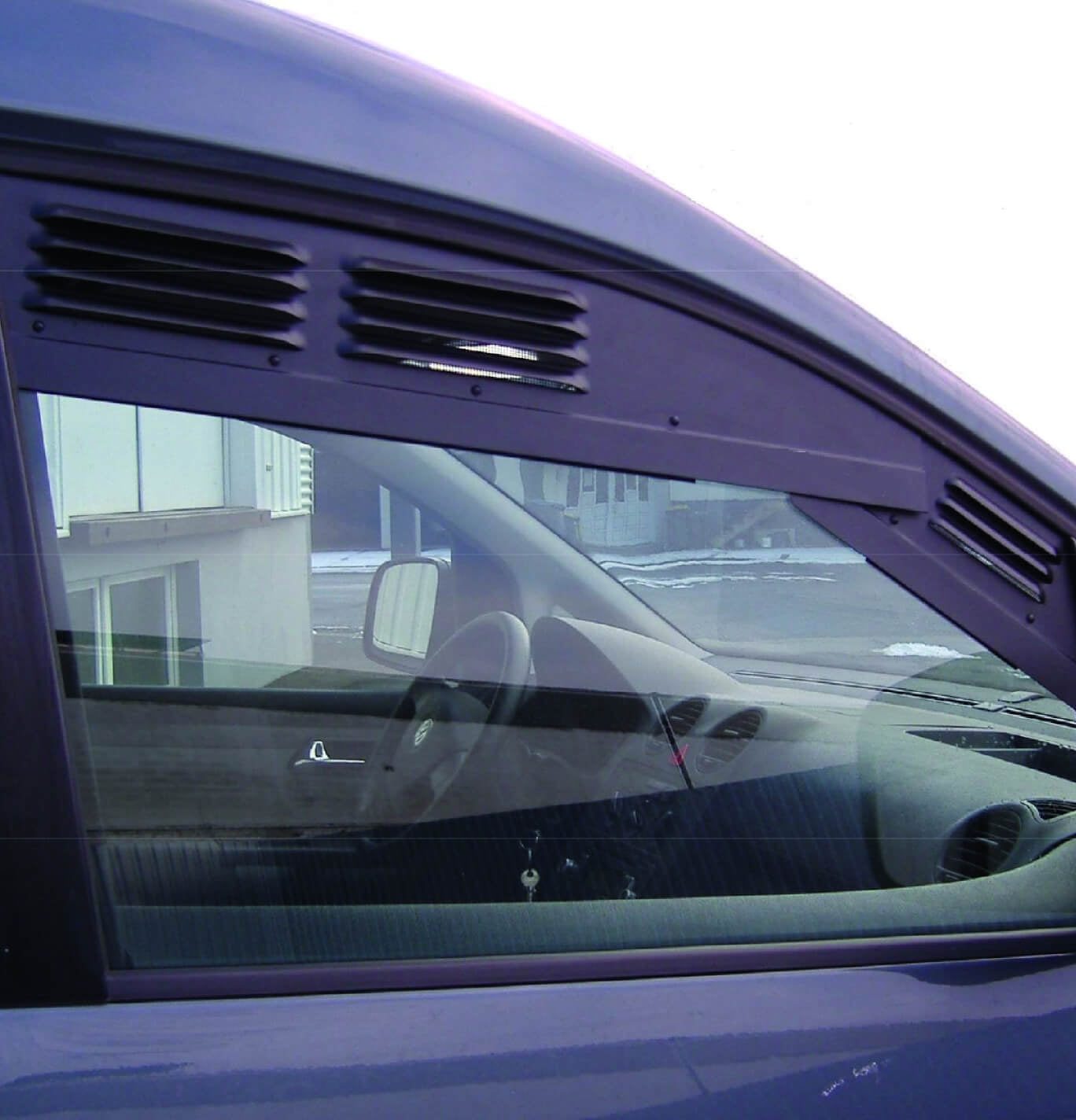 Reimo Hülsberg VW Caddy 2004-2020 Window Air Vent Grills Image