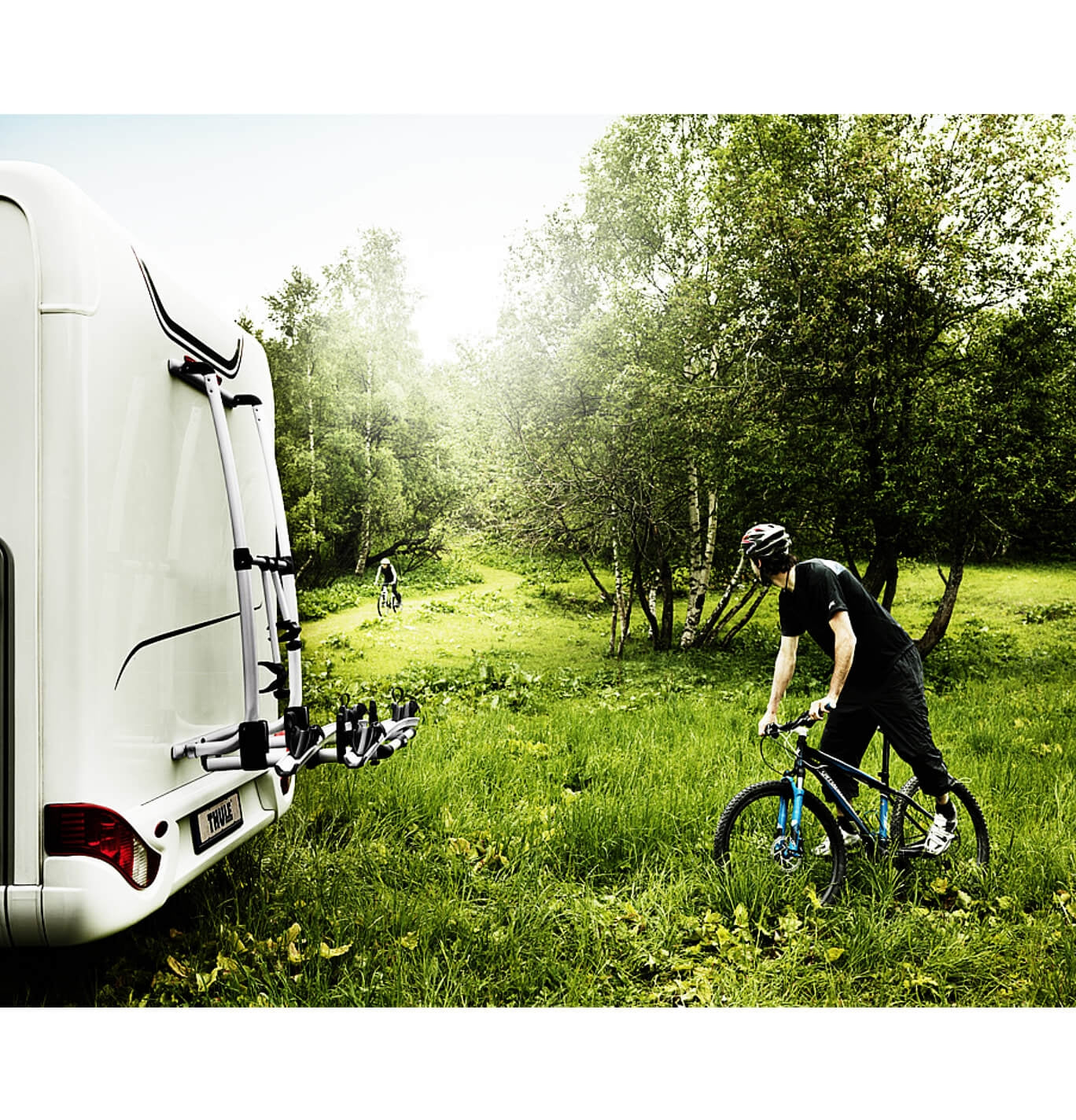 Thule Excellent Standard Bike Rack for Motorhome or Caravan | Black | 302033 Image